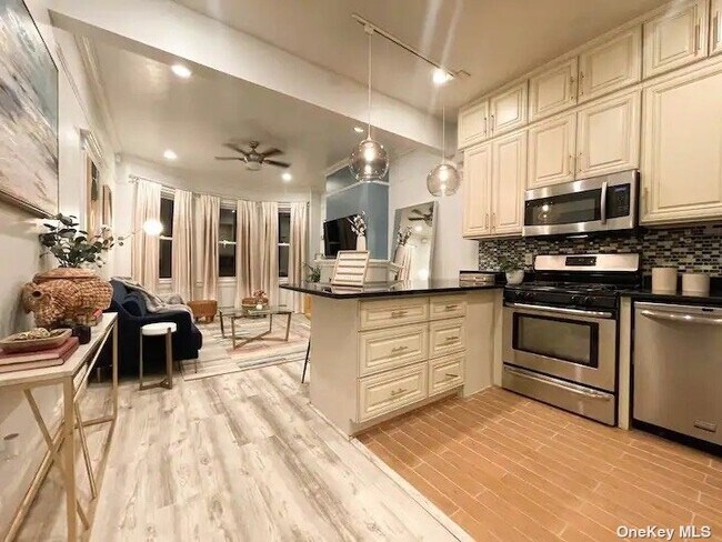 Building Photo - 35-19 214th Pl