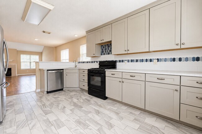 Building Photo - 3418 Coldwater Canyon Ln