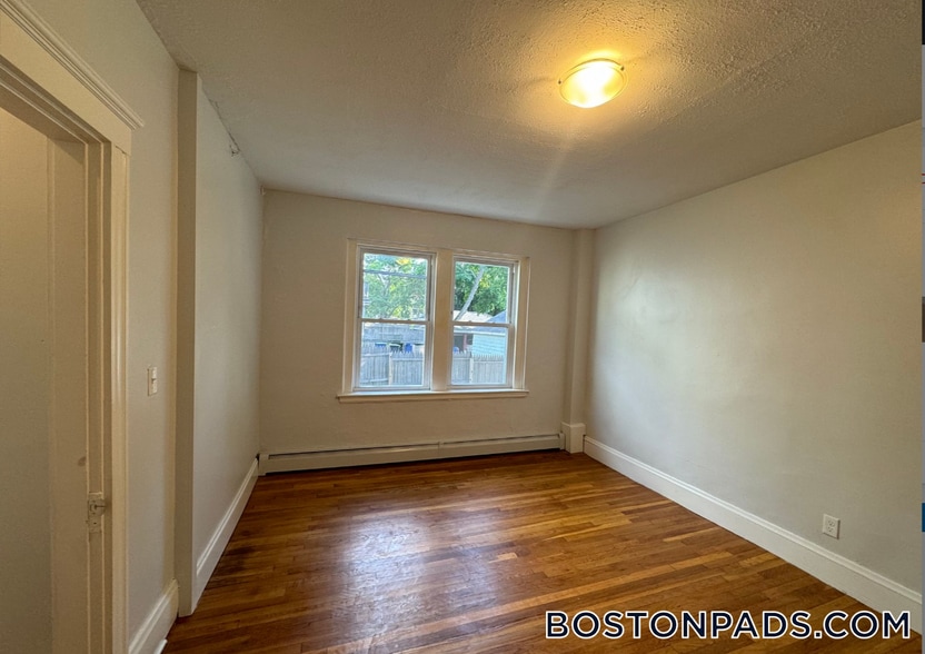 Building Photo - 233 Lafayette St