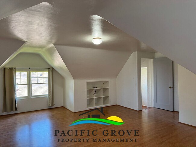 Building Photo - Delightful 3-Bedroom, 2 bath home in Pacif...