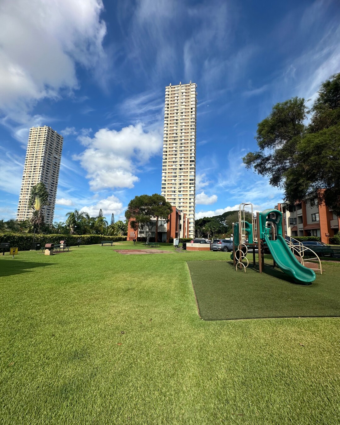 Outdoor with Playground and Grills - 1107 Acacia Rd