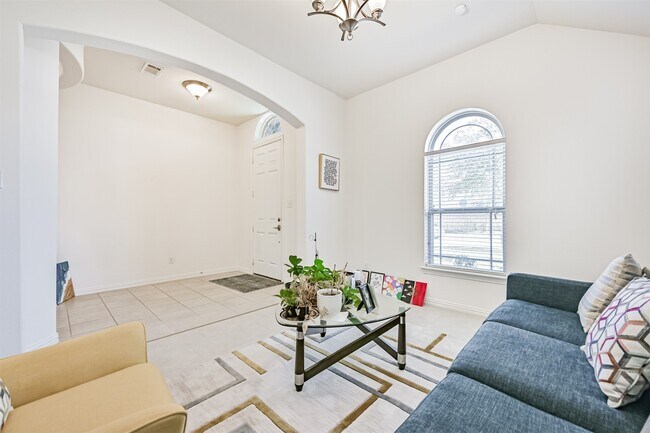 Building Photo - 3033 Broadhaven Dr