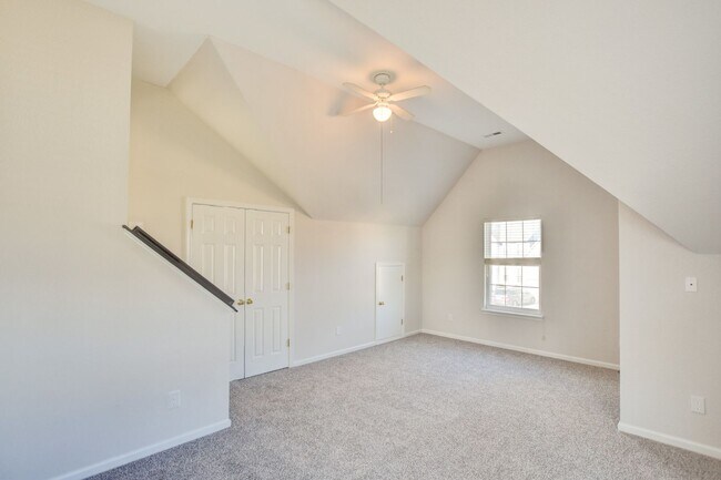 Building Photo - 2112 Seastone Trce