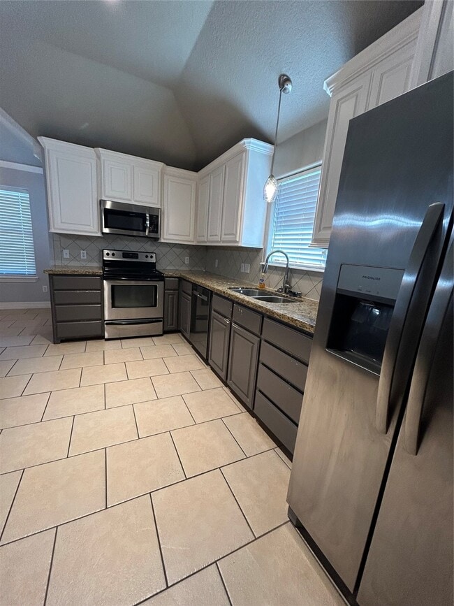 Building Photo - 113 Eagle Nest Ct