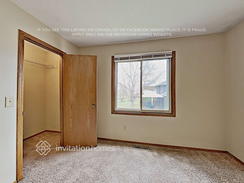 Building Photo - 8805 Yates Terrace