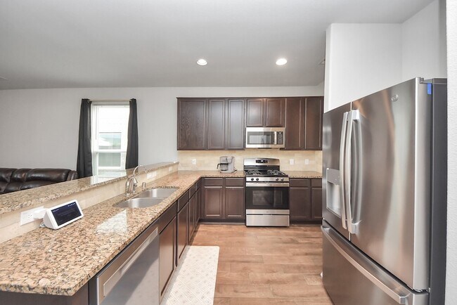 Building Photo - 4239 Wyanngate Dr