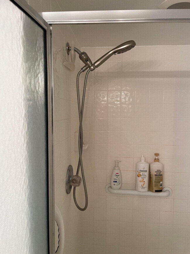 Building Photo - 3360 S Ocean Blvd