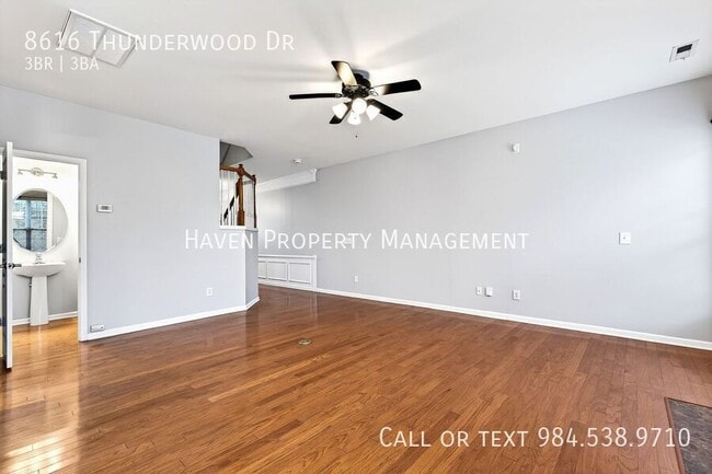 Building Photo - 8616 Thunderwood Dr