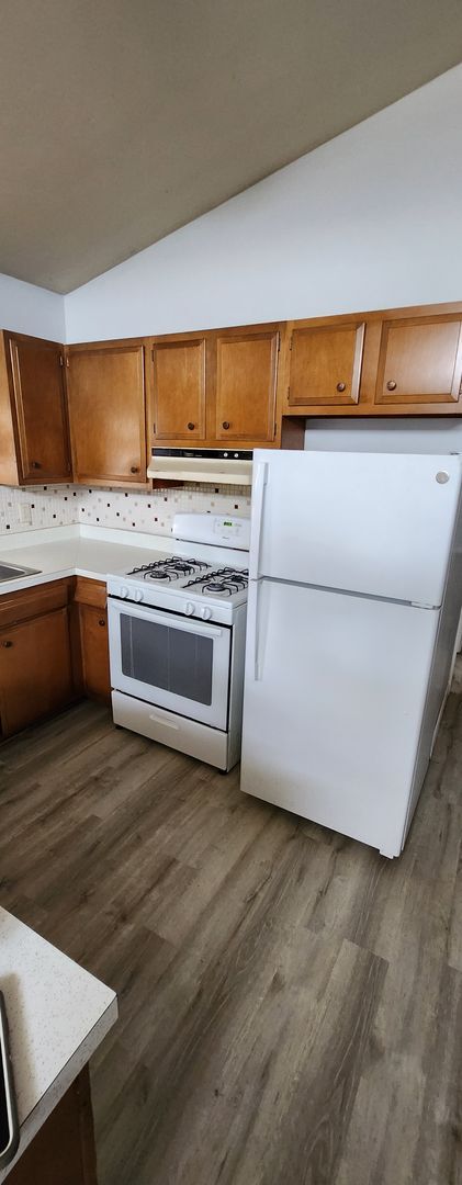 Building Photo - Beautiful 3 Bedroom 1 Bath 1550.00