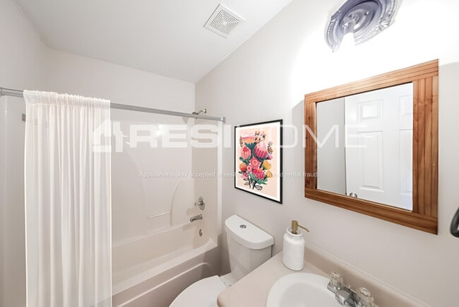 Building Photo - 988 Carter Grove Rd