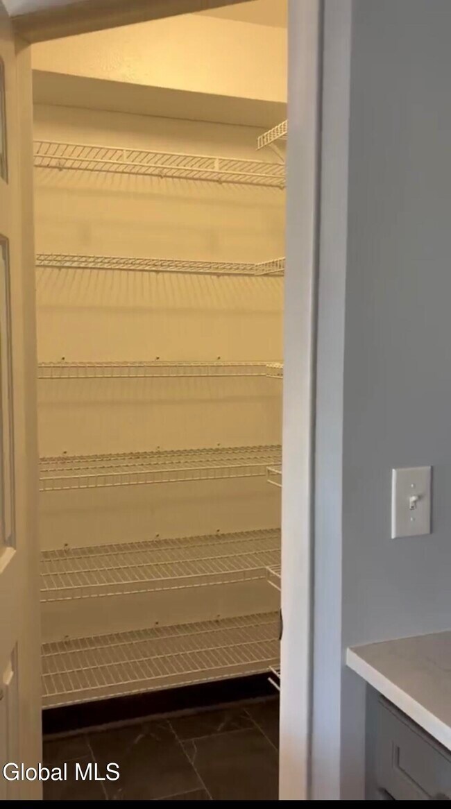 Building Photo - 413 Diamond Rock Cir