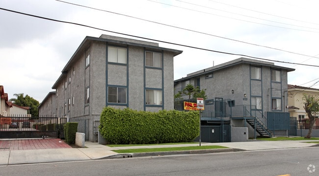 Primary Photo - 920 S Montebello Blvd