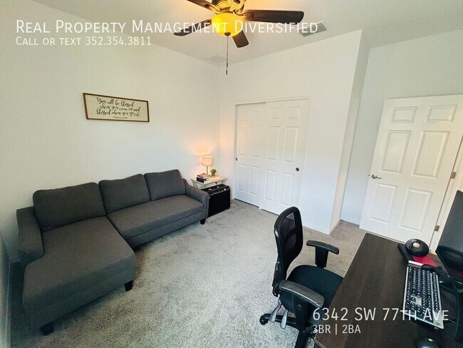 Building Photo - 6342 SW 77th Ave