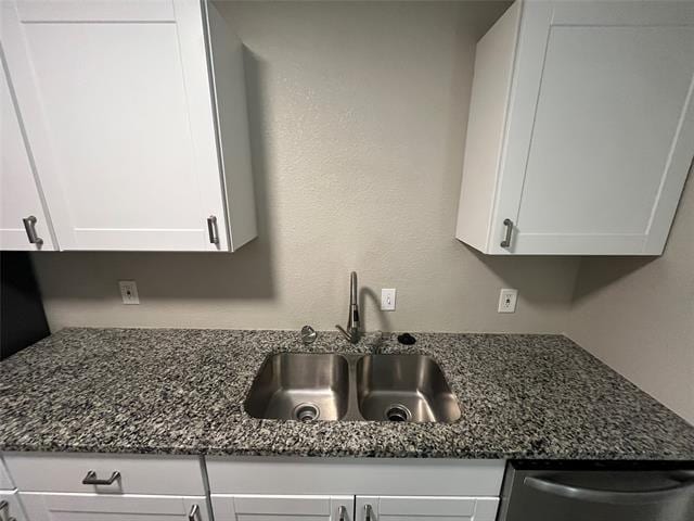 Building Photo - 2688 Hearthstone Dr