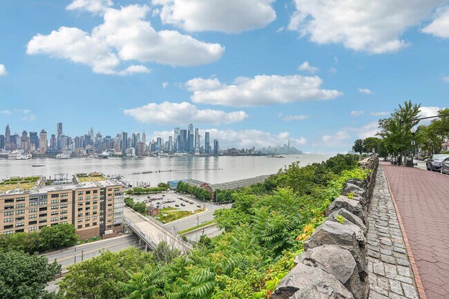 Building Photo - 851 JFK Blvd E