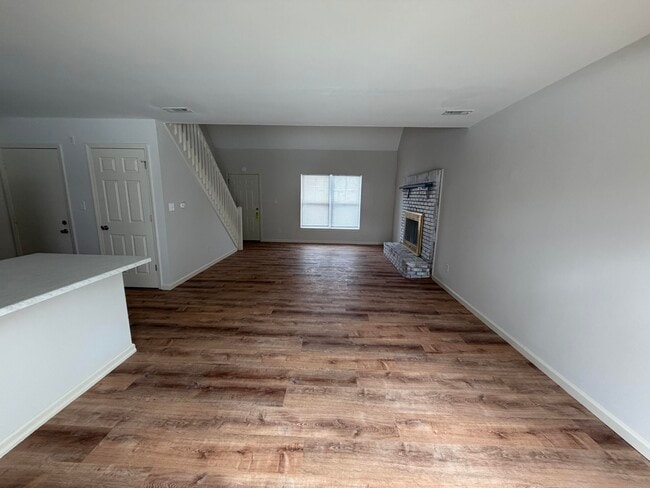 Building Photo - 1918 Mirtle Grove Ct