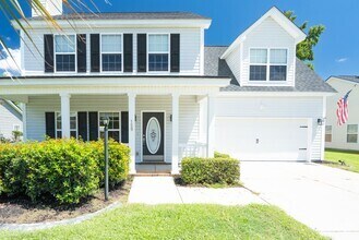 Building Photo - Spacious Living Meets Southern Comfort!