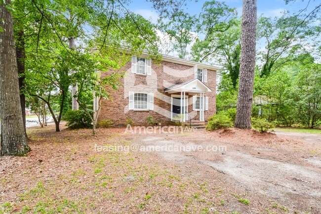 Primary Photo - 2894 Elm St