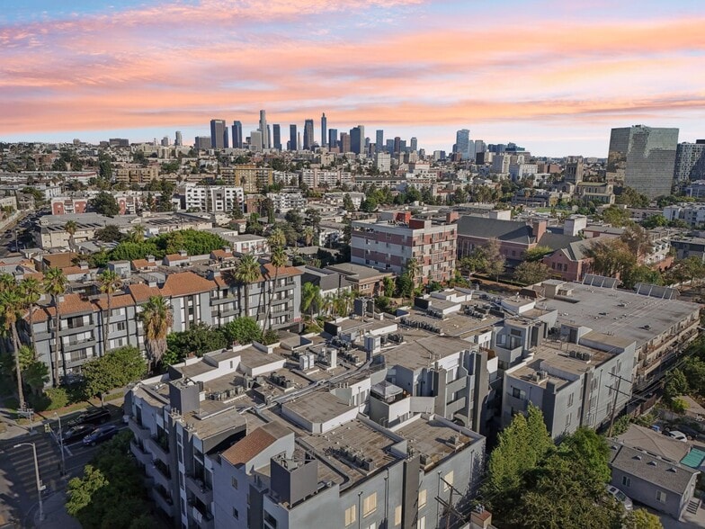 Building Photo - 315 South Virgil Ave