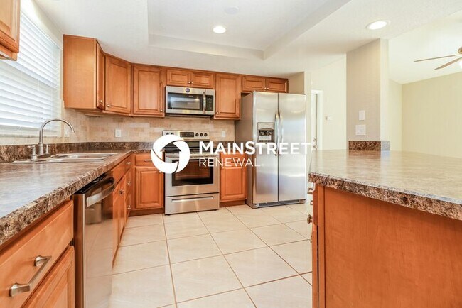 Building Photo - 3 Bedroom Pet-Friendly Home in Port Richey...