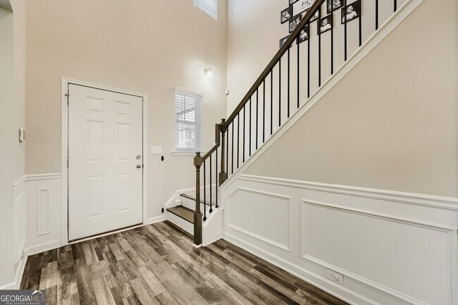 Building Photo - 378 Paden Way