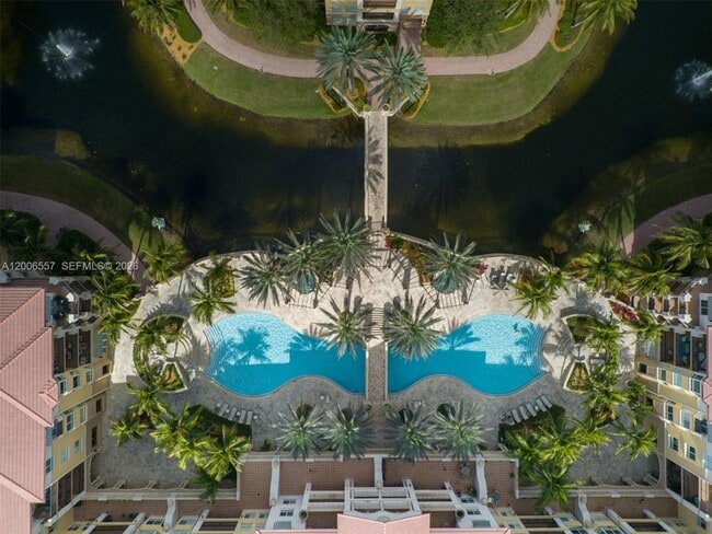 Building Photo - 16101 Emerald Estates Dr