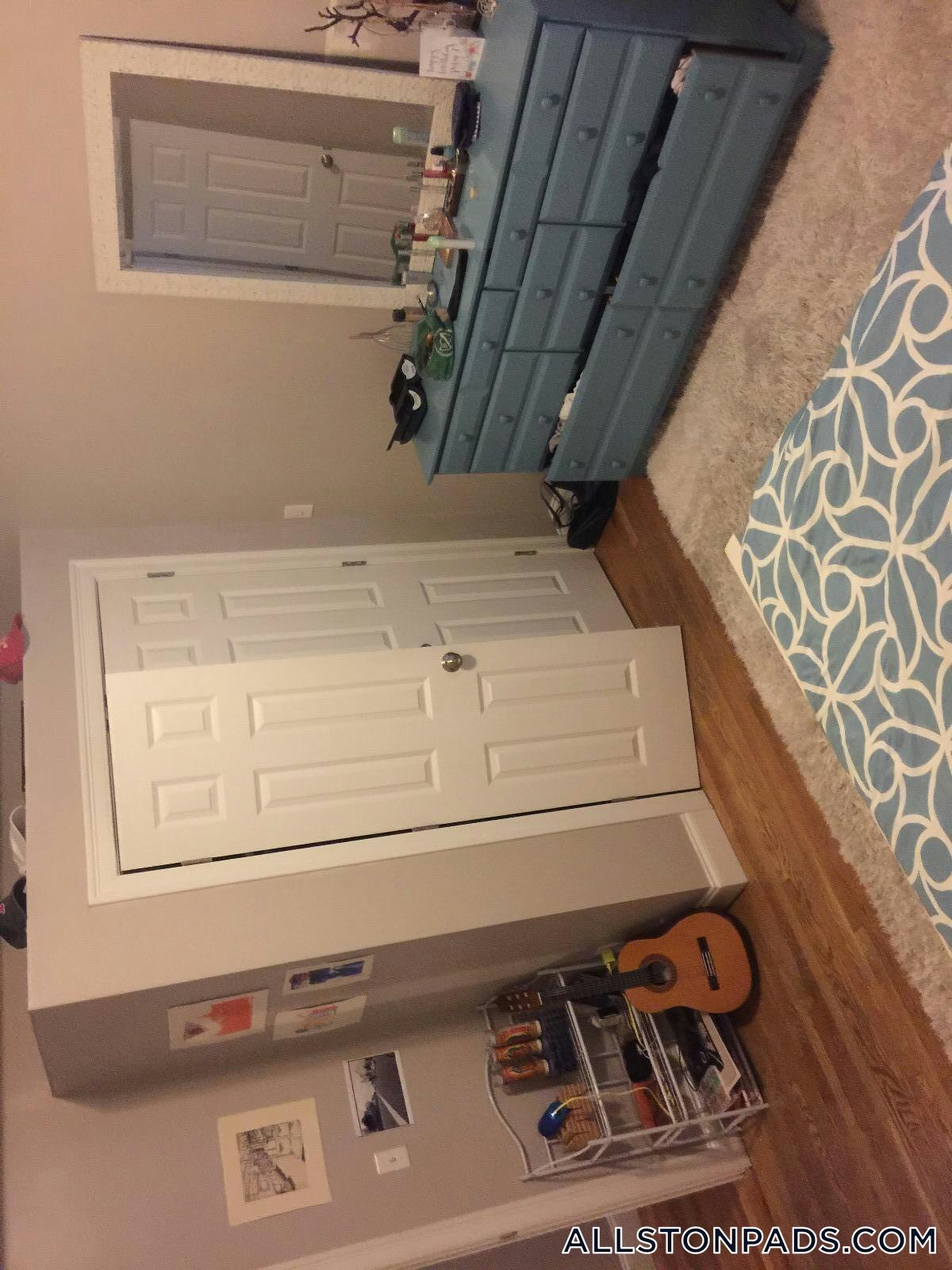 Building Photo - 23 St Lukes Rd