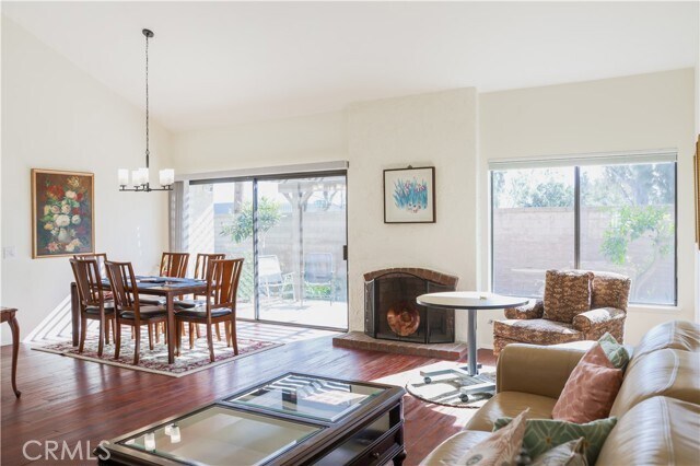 Building Photo - 183 S Starflower St