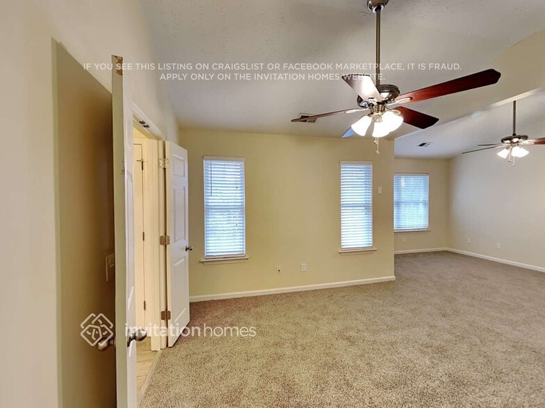 Building Photo - 1331 Ambercrest Way