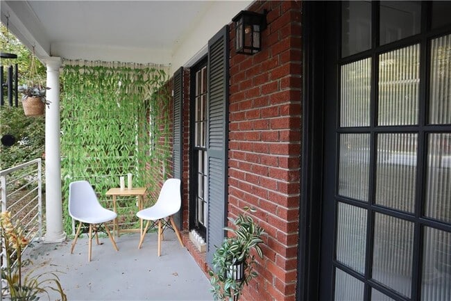 Building Photo - 3033 Empire Blvd SW