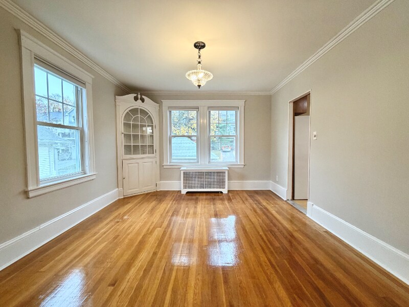 Building Photo - 26-28-28 Howard St