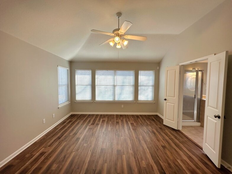 Building Photo - 59 N Flickering Sun Cir