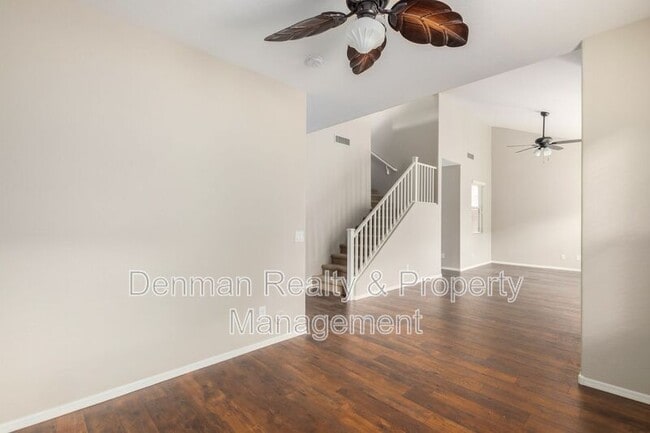 Building Photo - 4262 E Carla Vista Dr