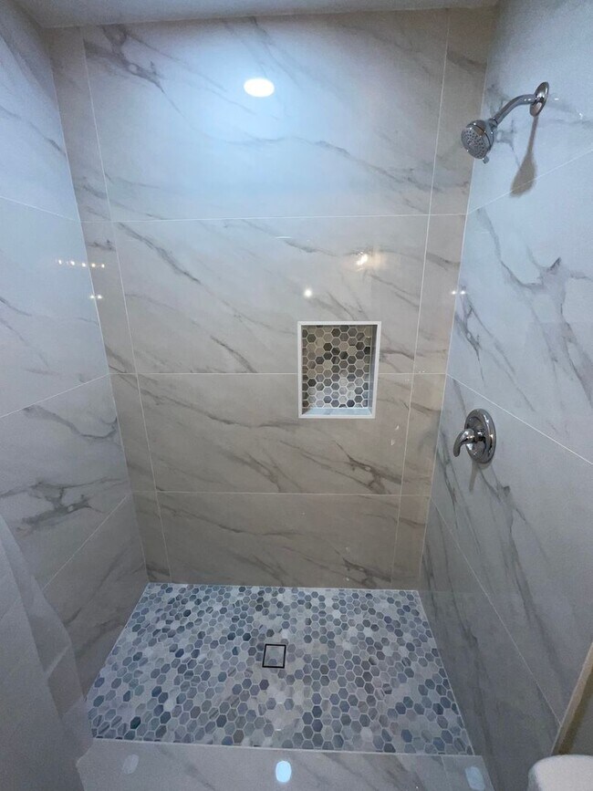 Building Photo - Cottonwood Estate 4 Bedroom Ranch Home