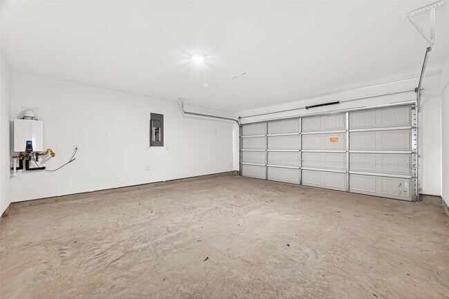Building Photo - 10406 Rocky Trl