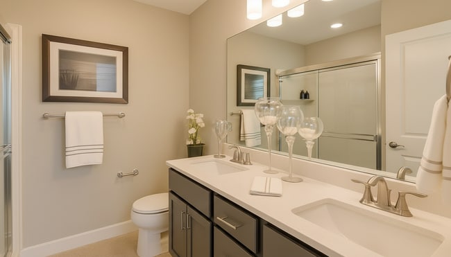 Building Photo - 5868 Royalton Rd NE