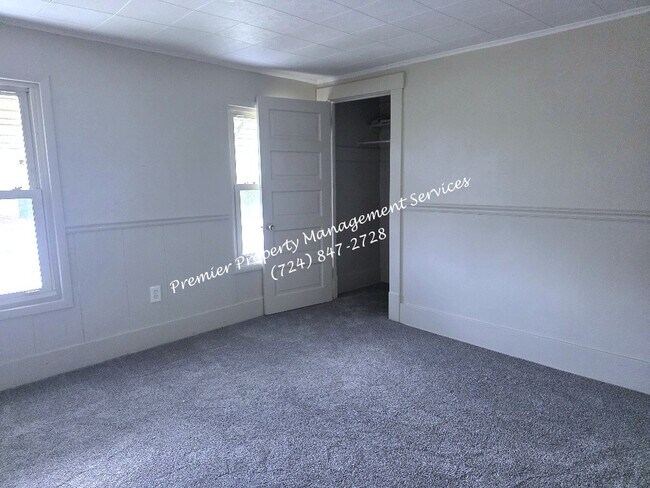 Building Photo - 3408 3rd Ave