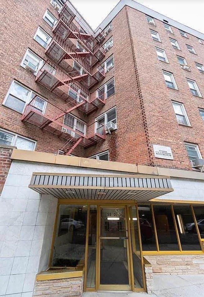 Building Photo - 55-05 Woodside Ave