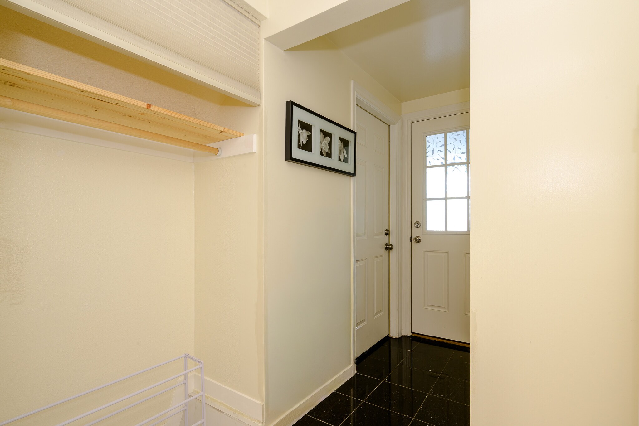 Building Photo - 2733 Ortega St