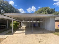 Building Photo - 7 Shady Valley Ct