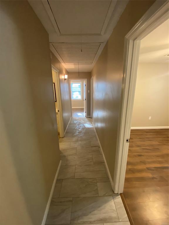 Building Photo - 3540 Farwood Dr