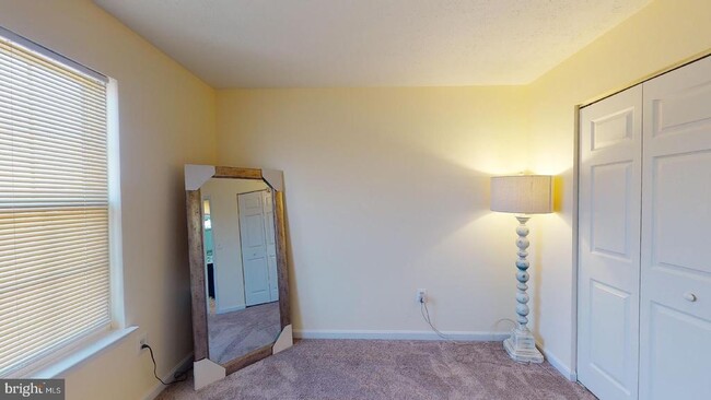Building Photo - 12021 Calico Woods Dr