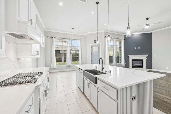 Building Photo - 1036 Windy Hill Ln