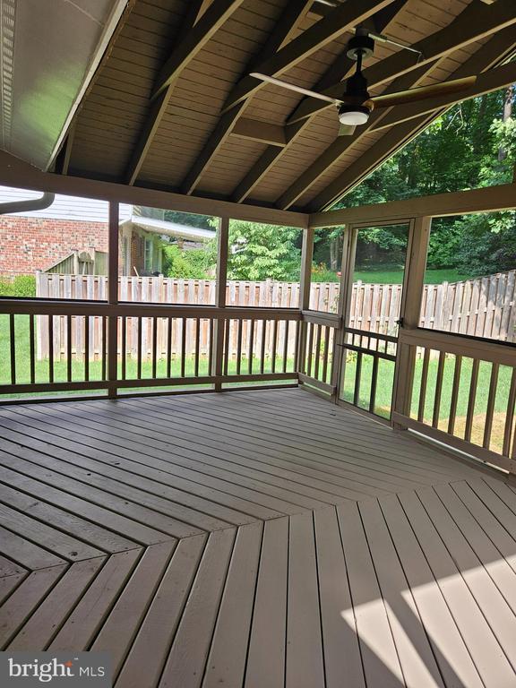 Building Photo - 5021 Swinton Dr