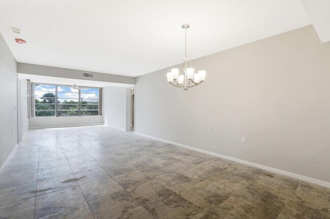 Building Photo - 3636 Whitehall Dr