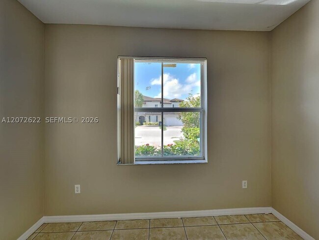 Building Photo - 15305 SW 88th Terrace