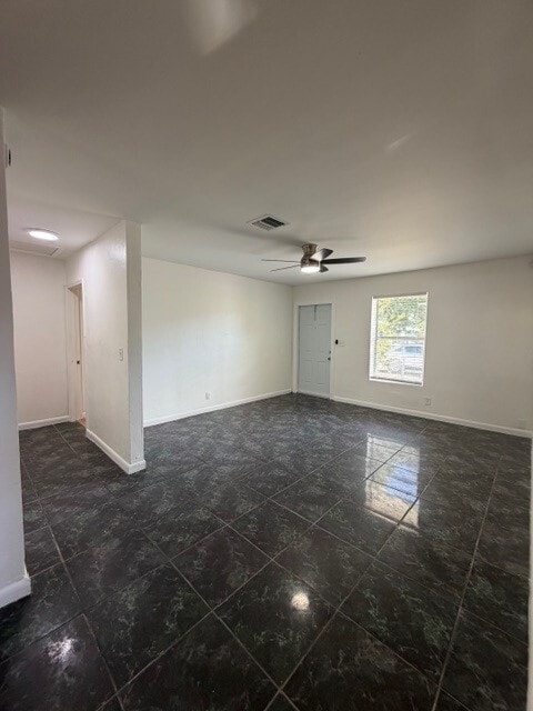 Building Photo - 2005 Dock St