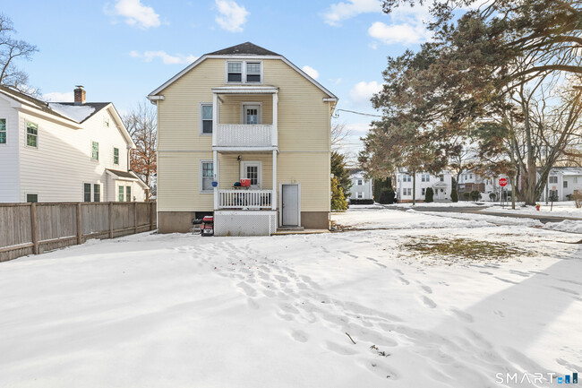 Building Photo - 1172 New Britain Ave