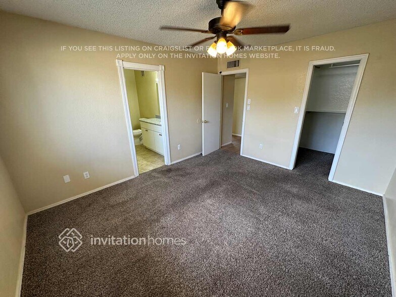 Building Photo - 1529 N Delmar