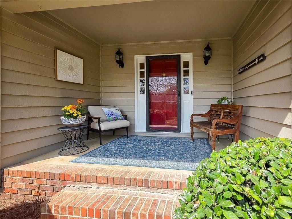 Building Photo - 4093 Deerbrook Way SW